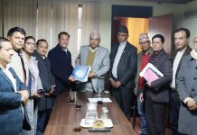 कांग्रेस सचेतकलाई इप्पानले भन्यो ,’लेखा समितिको गलत निर्देशनले ४२ कम्पनीको आईपीओ रोकियो, स्थानीयले जलविद्युतमा अवरोध गर्न थाले’